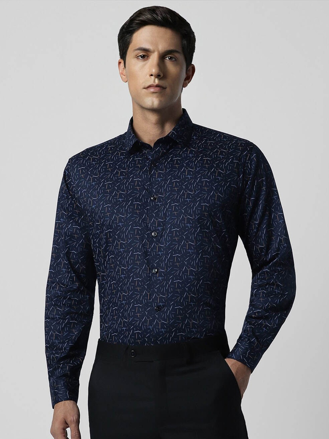

V Dot Slim Fit Opaque Printed Formal Shirt, Navy blue