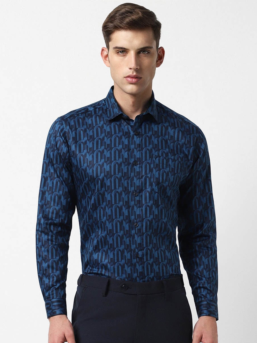 

V Dot Slim Fit Opaque Printed Formal Shirt, Blue