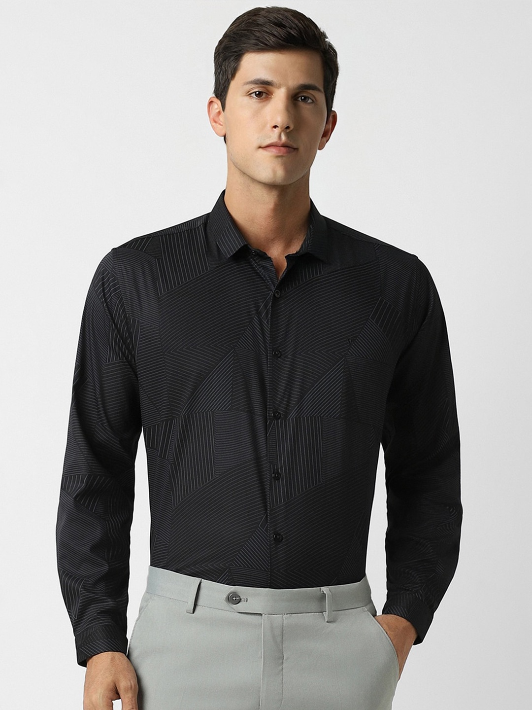 

V Dot Spread Collar Slim Fit Opaque Geometric Printed Party Shirt, Black
