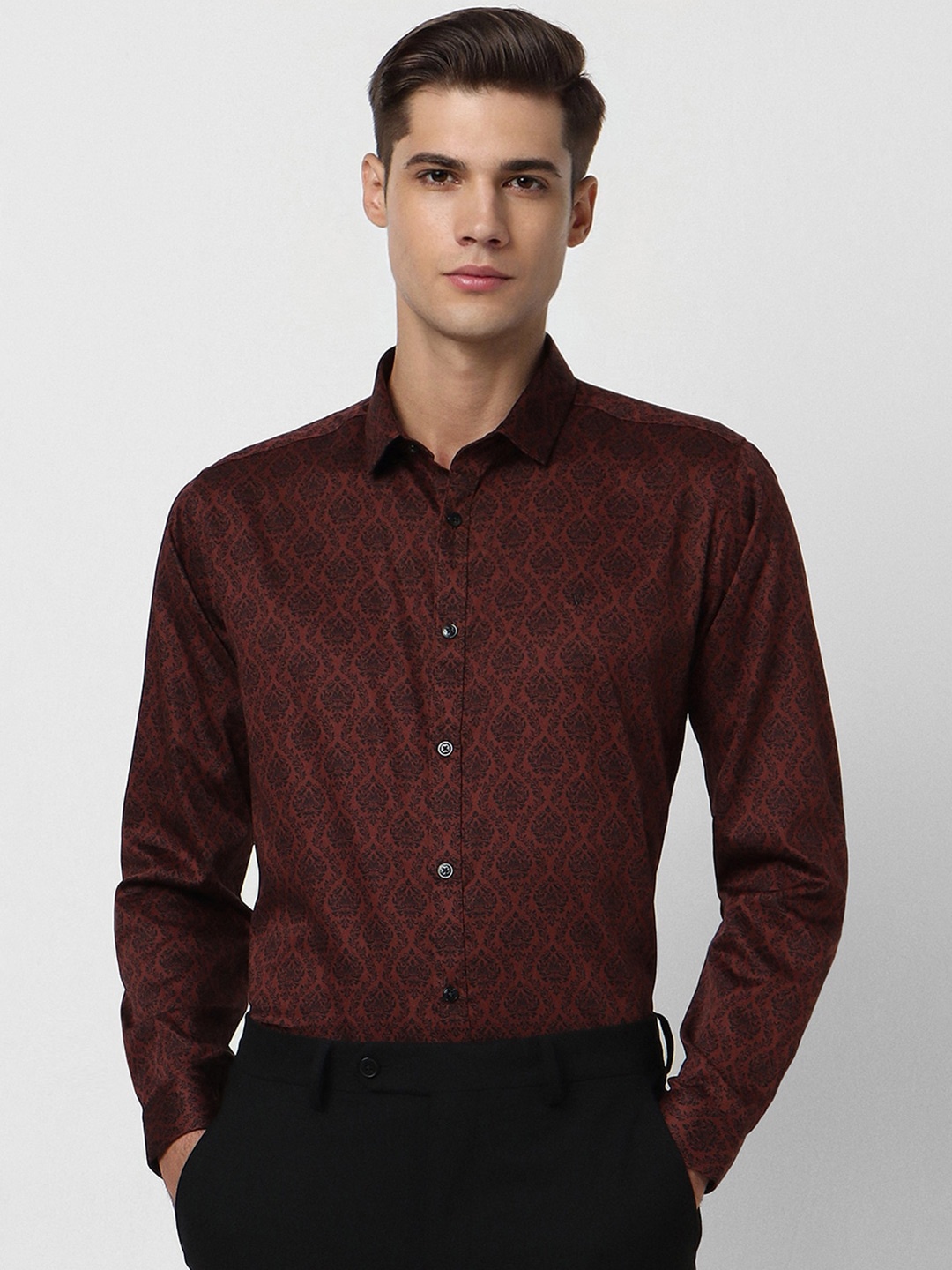 

V Dot Spread Collar Slim Fit Ethnic Motifs Printed Pure Cotton Shirt, Maroon