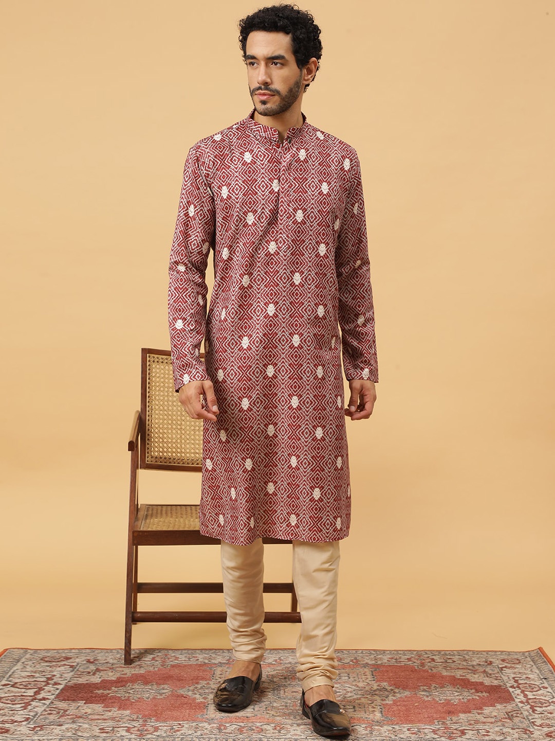 

TABARD Geometric Printed Pure Cotton Kurta With Churidar, Maroon