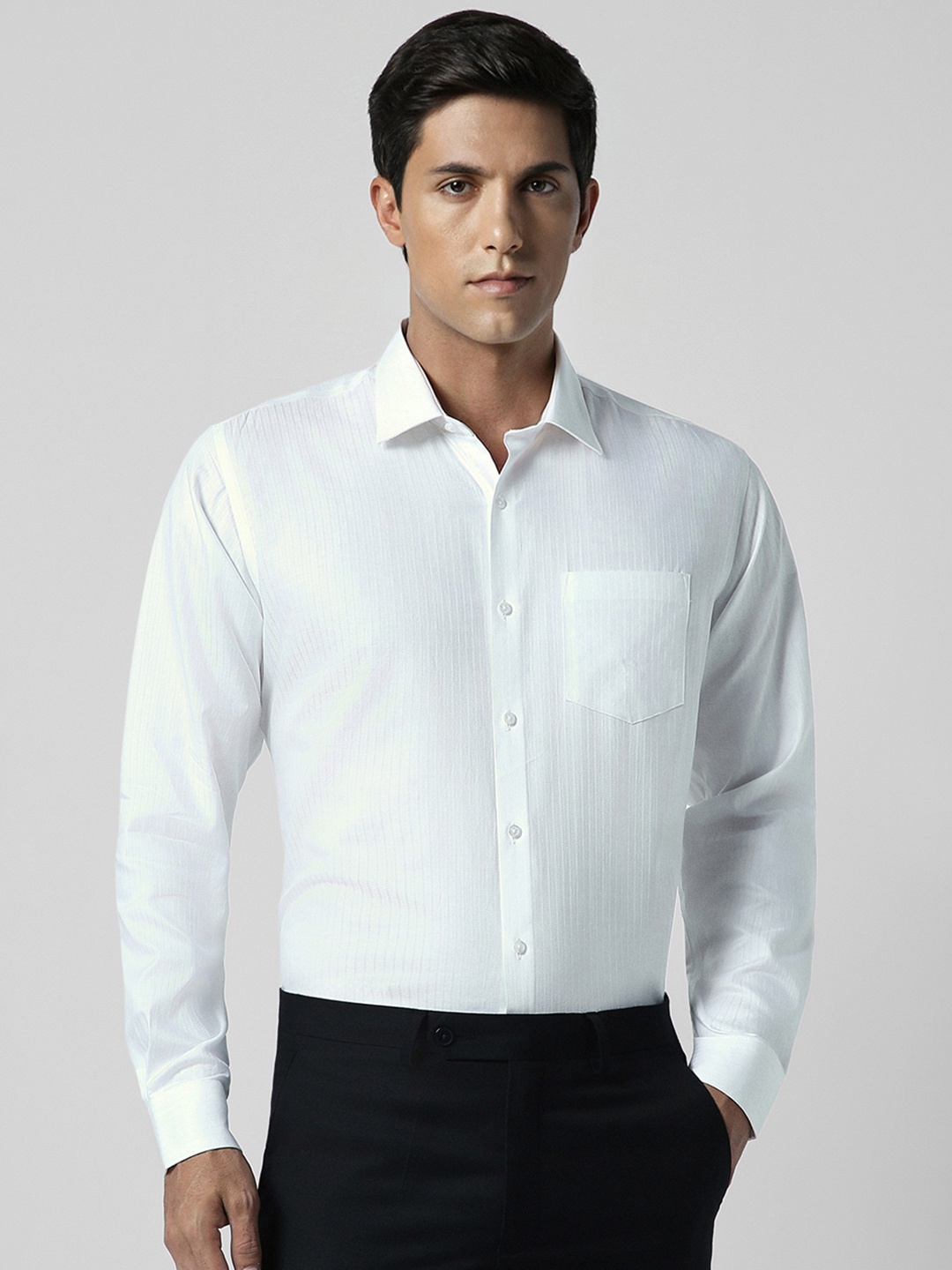 

Van Heusen Men White Opaque Formal Shirt