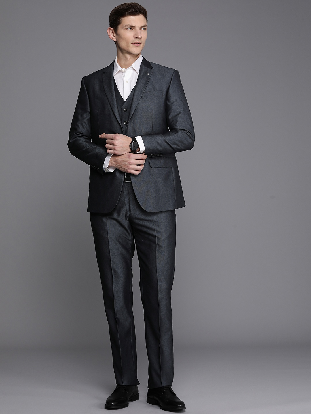 

Louis Philippe Men 3-Piece Formal Suit, Black