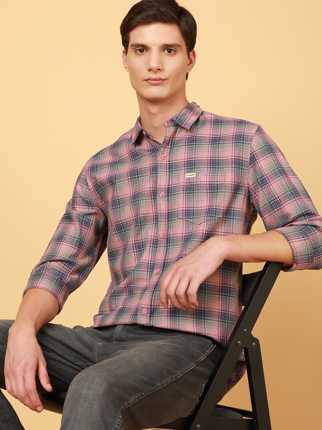 

Wrangler Standard Tartan Checked Pure Cotton Casual Shirt, Pink