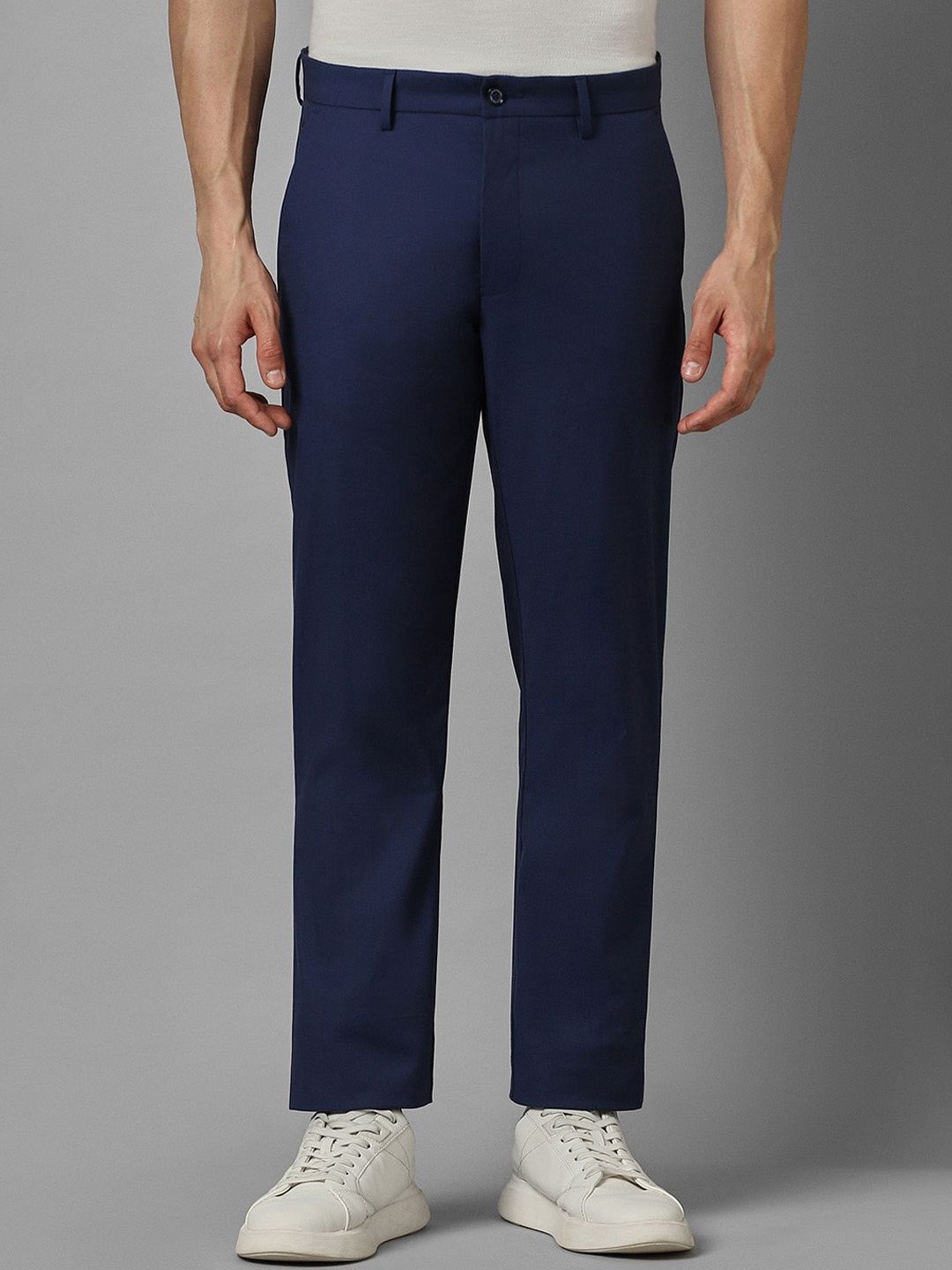 

Louis Philippe Men Mid-Rise Flat-Front Trousers, Navy blue