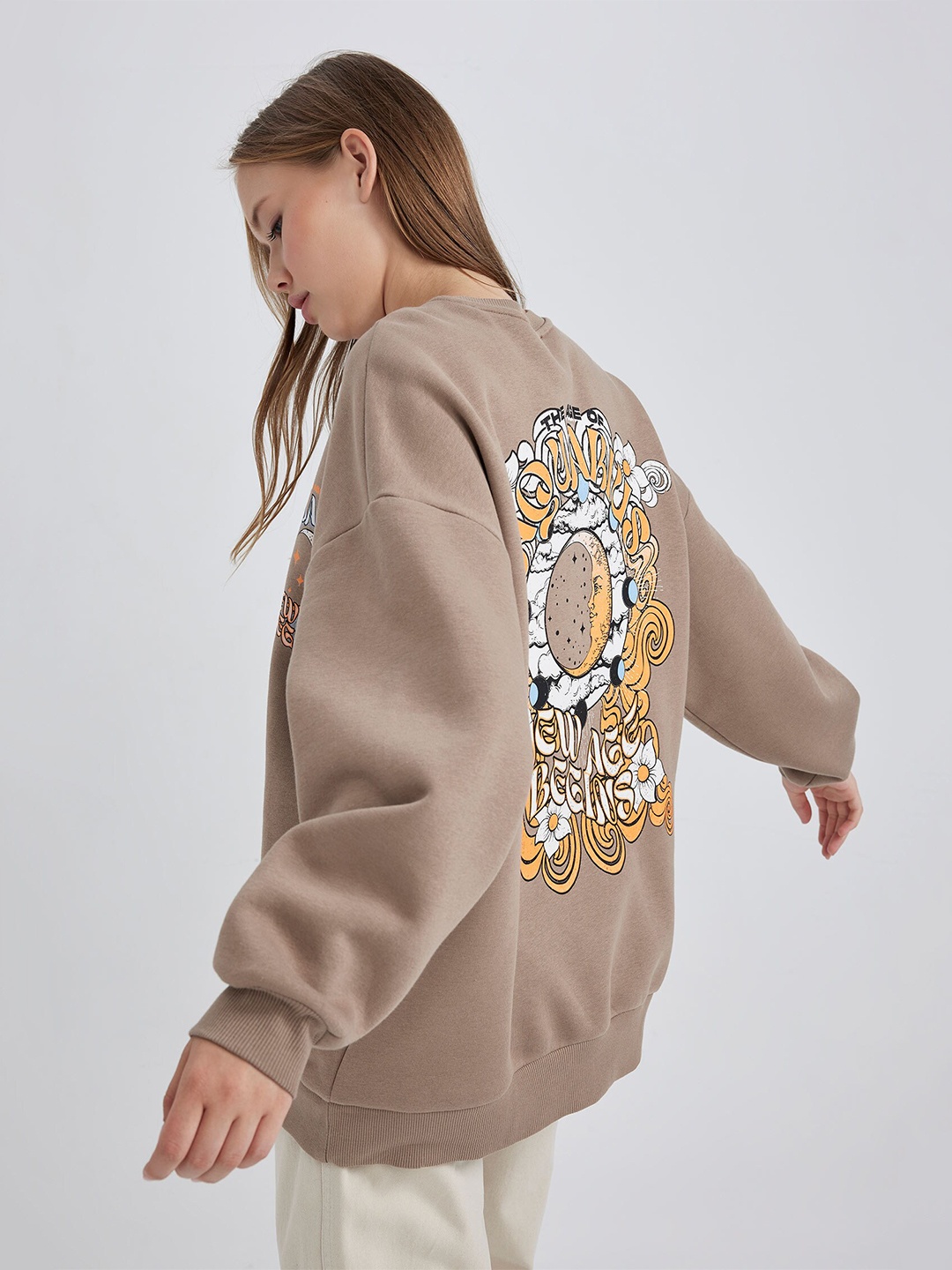 

DeFacto Graphic Printed Cotton Sweatshirt, Taupe