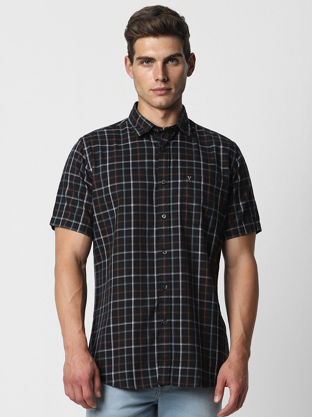 

Van Heusen Sport Others Checked Slim Fit Pure Cotton Casual Shirt, Black