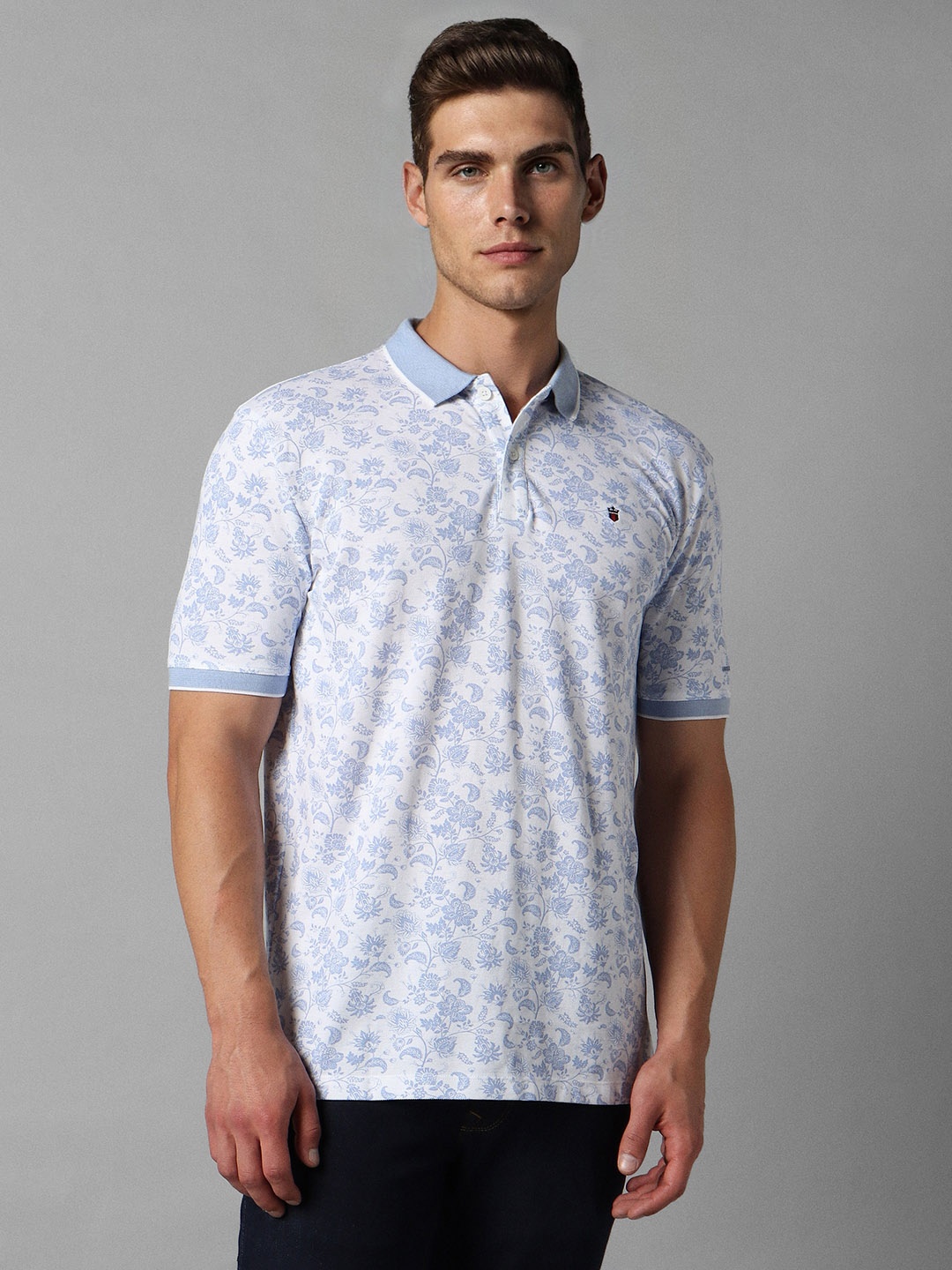 

Louis Philippe Jeans Men White Polo Collar Tropical Pockets Slim Fit T-shirt
