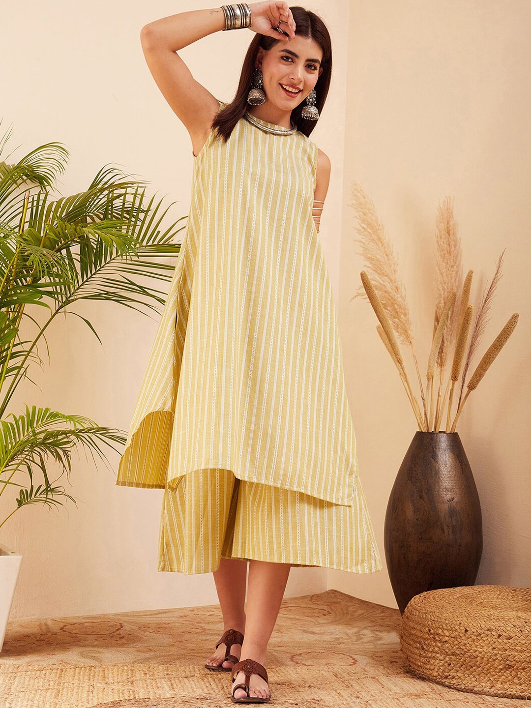 

InWeave Striped Sleeveless A-Line Kurta with Palazzos, Yellow