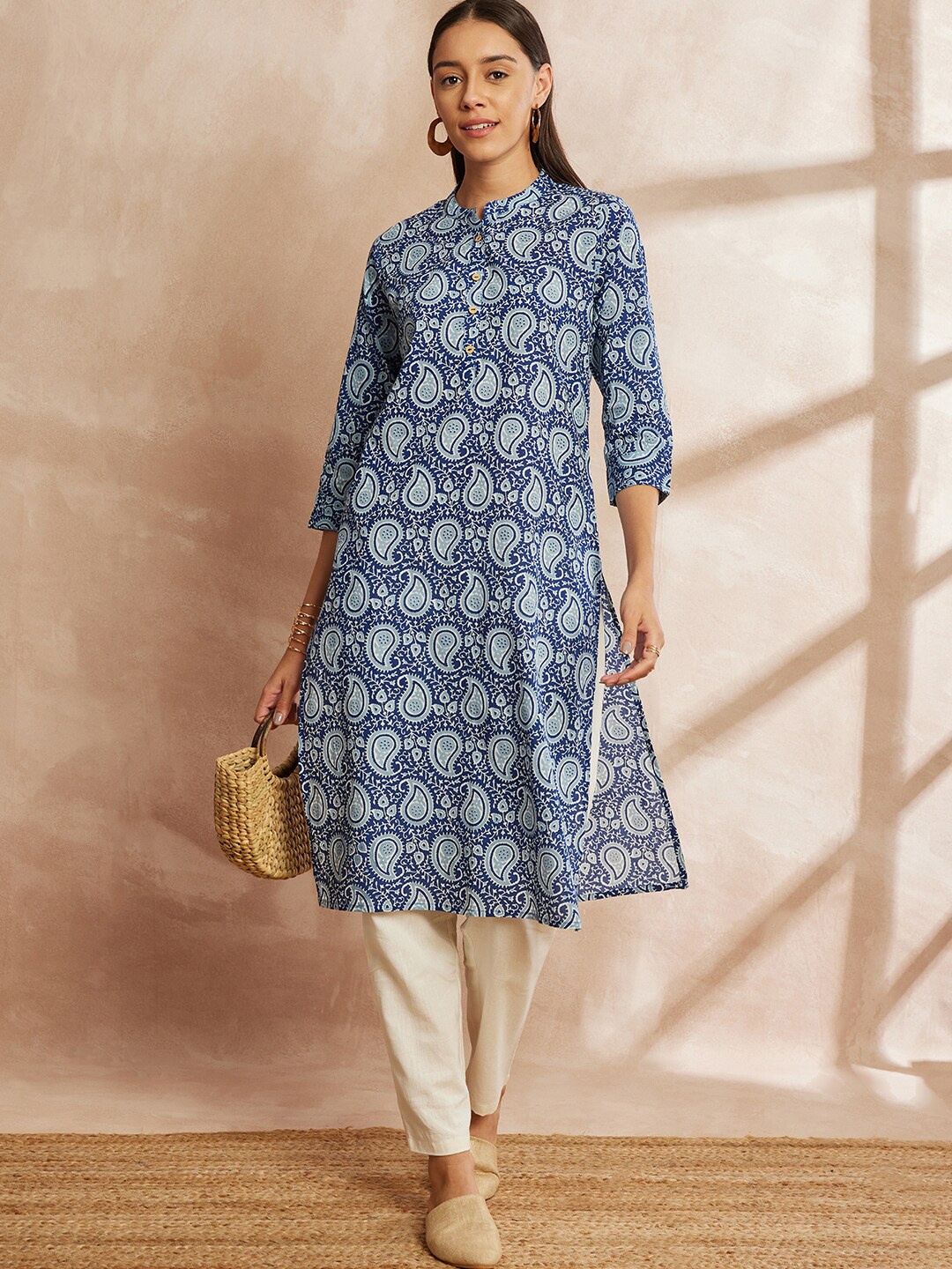 

all about you Navy Blue & White Paisley Printed Regular Pure Cotton Kurta with Trousers