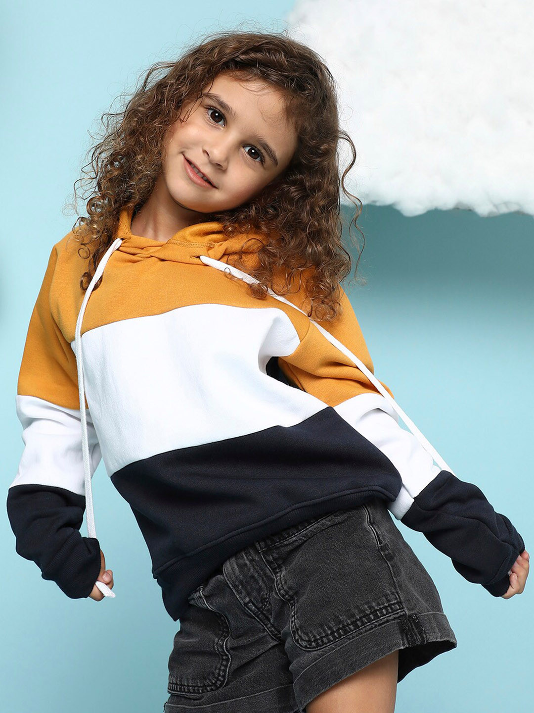 

Instafab Girls Colourblocked Hooded Cotton Sweatshirt, Black