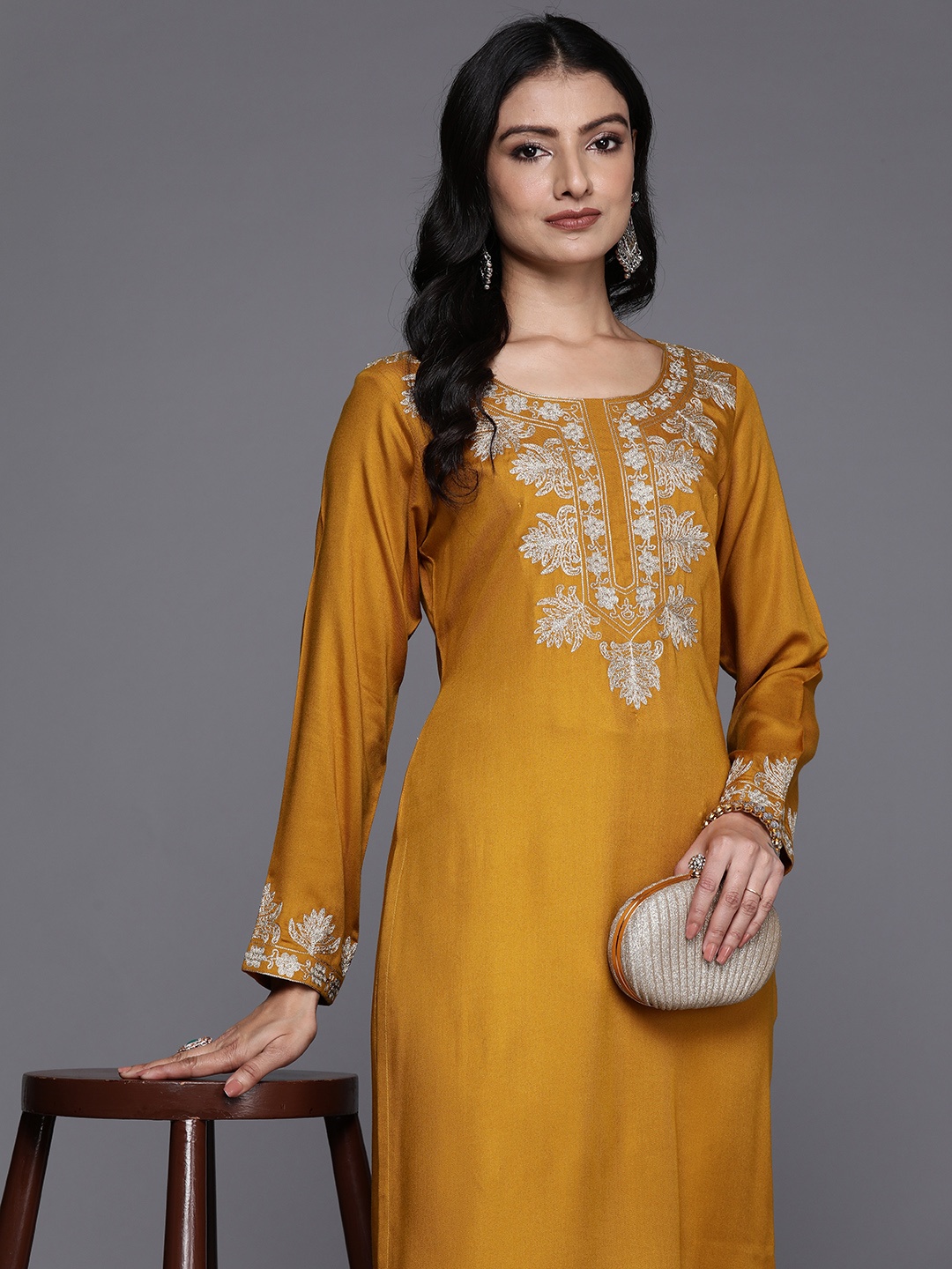 

Libas Floral Yoke Design Sweetheart Neck Kurta with Trousers, Mustard