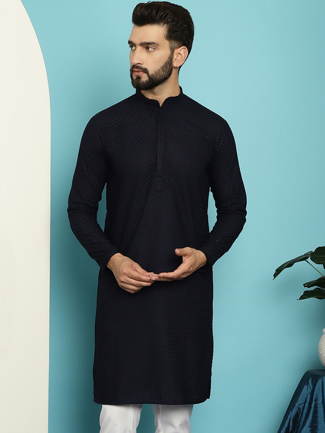

SOJANYA Checked Embroiderd Cotton Straight Kurta, Navy blue