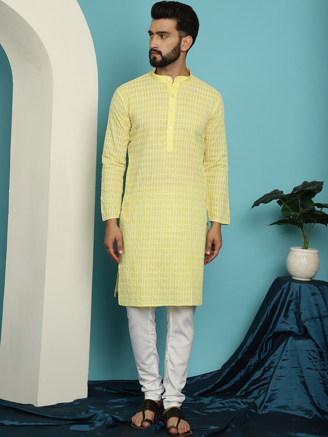 

SOJANYA Ethnic Motifs Embroidered Thread Work Pure Cotton Kurta with Pyjamas, Yellow