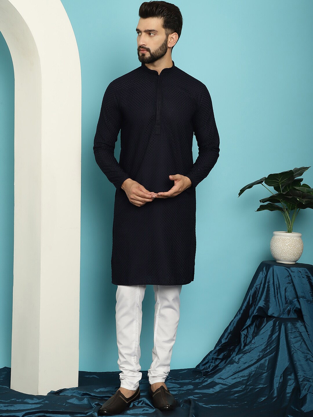 

SOJANYA Embroidered Pure Cotton Kurta with Pyjama Set, Navy blue