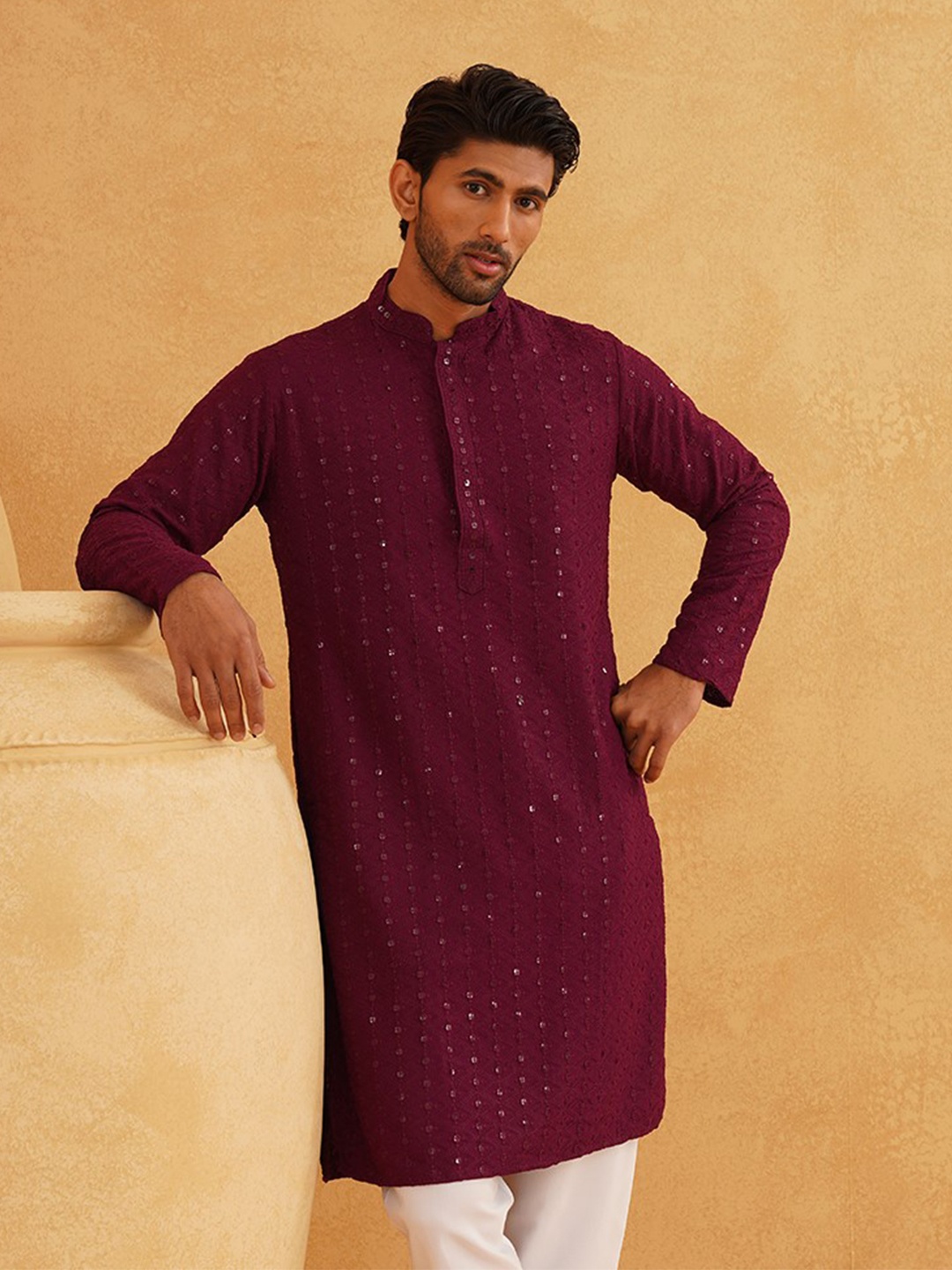 

SOJANYA Embellished Sequinned Mandarin Collar Straight Pure Cotton Kurta, Purple