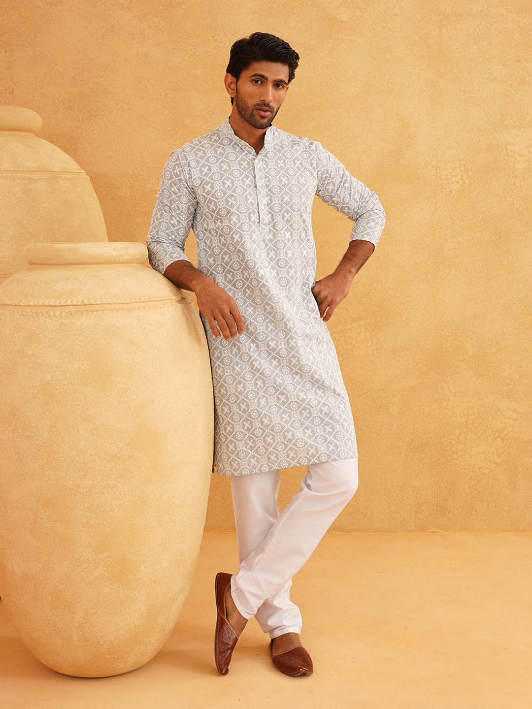

SOJANYA Ethnic Motifs Embroidered Regular Thread Work Pure Cotton Kurta with Churidar, Grey
