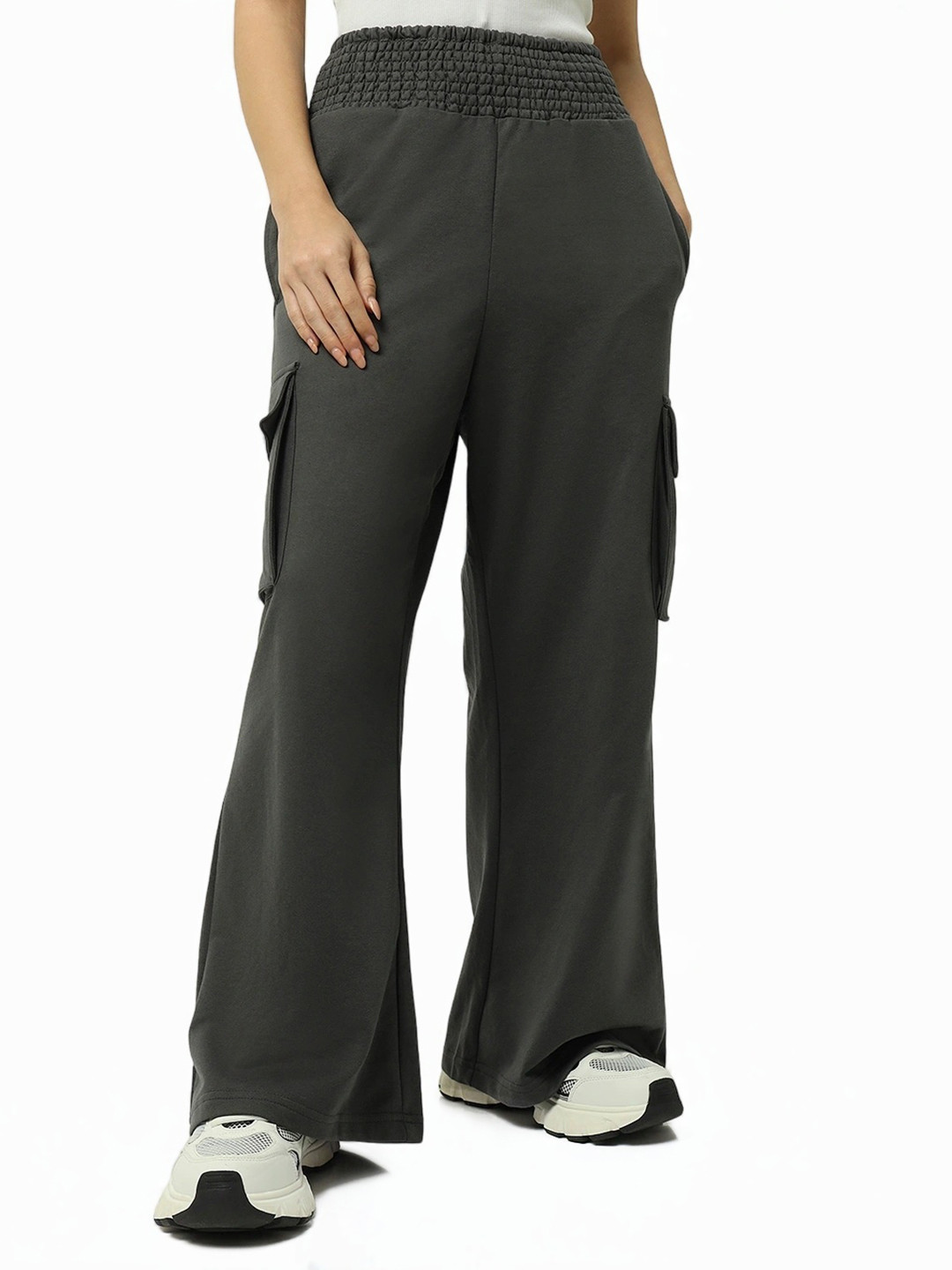 

Bewakoof Air 1.0 Women Cargo Track Pants, Grey