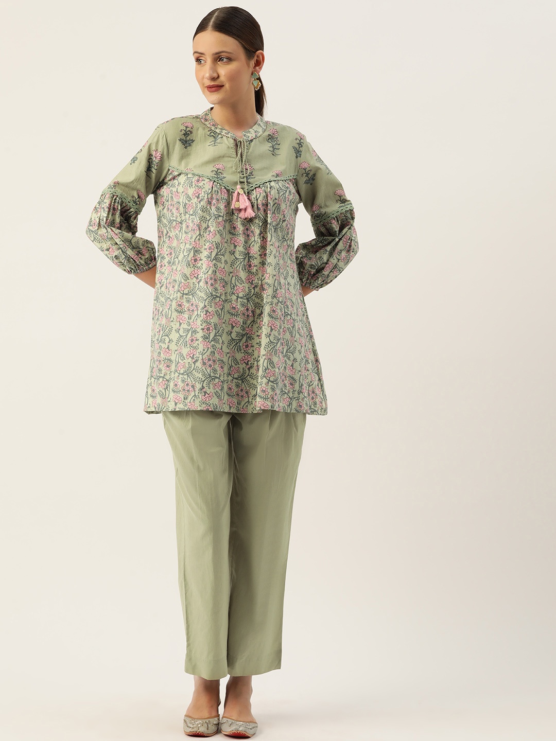 

MISRI Floral Printed Pure Cotton Longline Ethnic Top with Trousers, Green