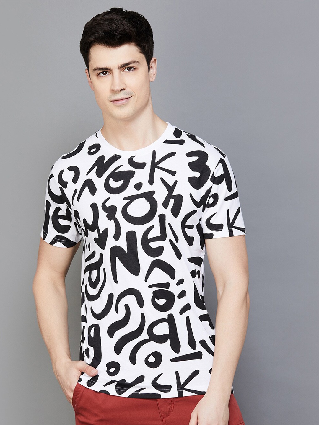 

Fame Forever by Lifestyle Typography Printed Monochrome Slim Fit Cotton T-shirt, White