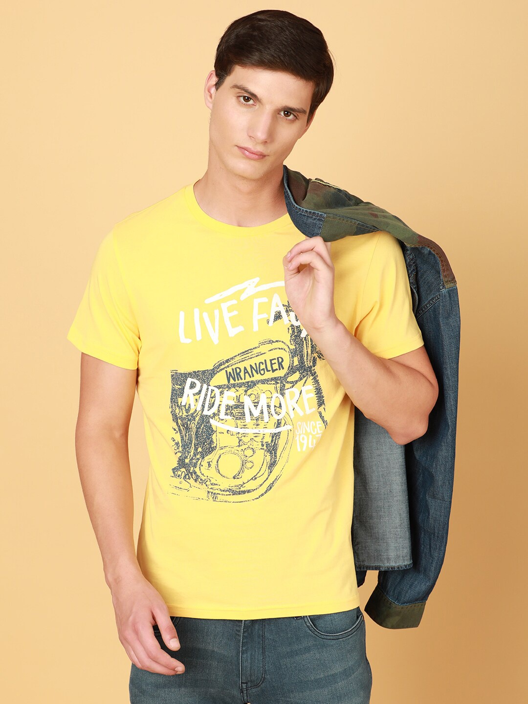 

Wrangler Graphic Printed Cotton T-Shirt, Yellow