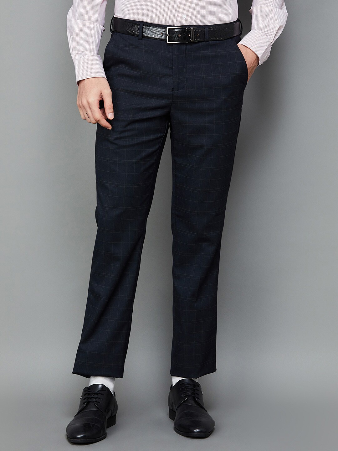

CODE by Lifestyle Men Slim Fit Regular Fit Formal Trousers, Black
