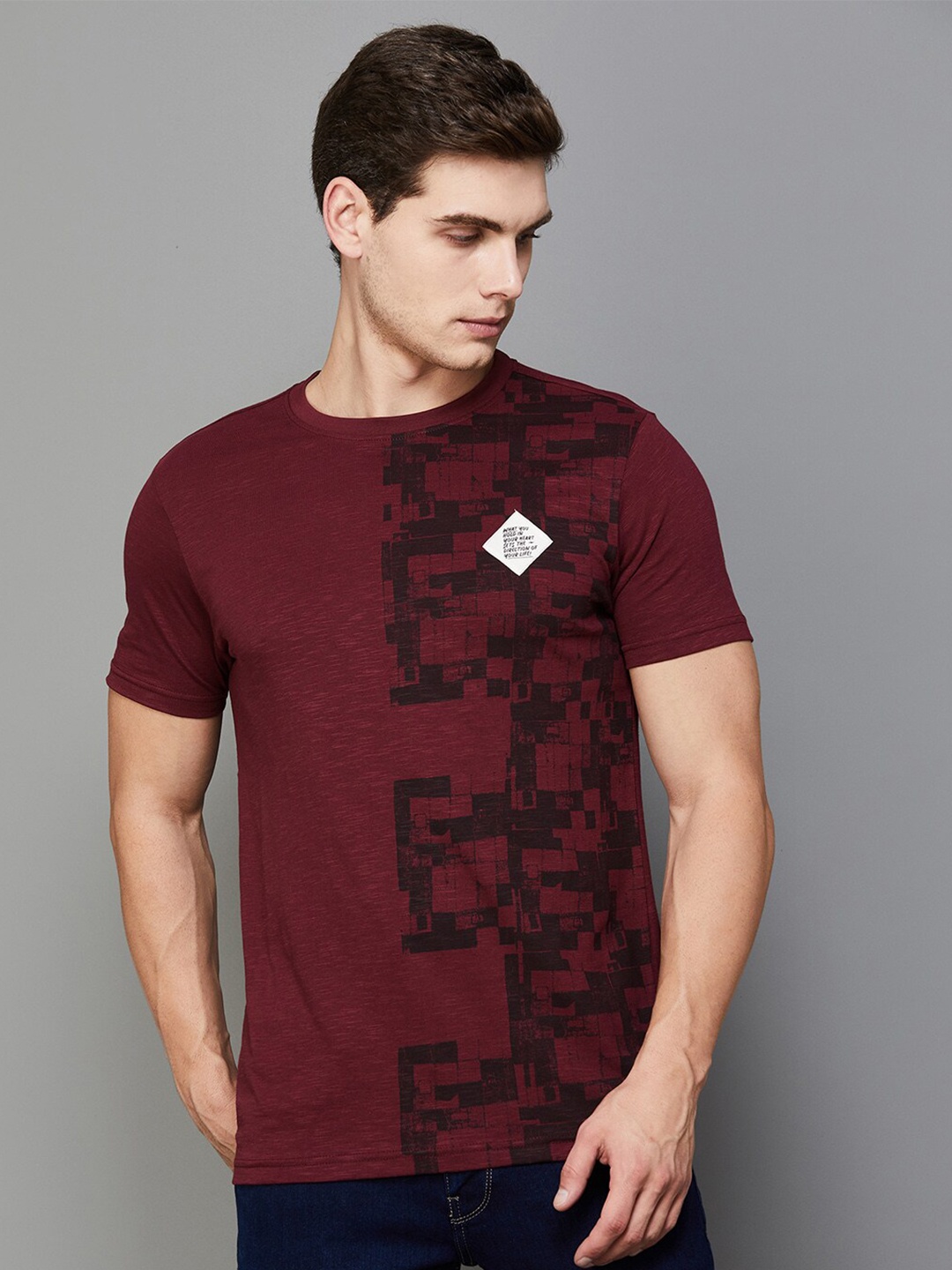 

Forca by Lifestyle Abstract Printed Slim Fit Cotton T-shirt, Red