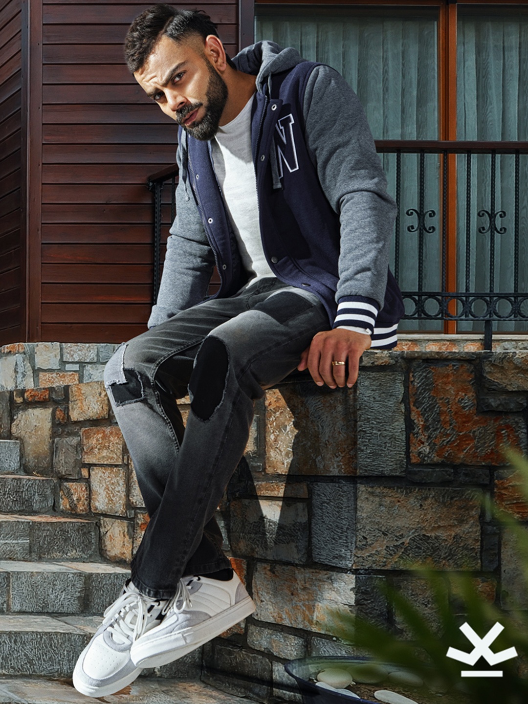 

WROGN Colourblocked Hooded Bomber Jacket, Navy blue