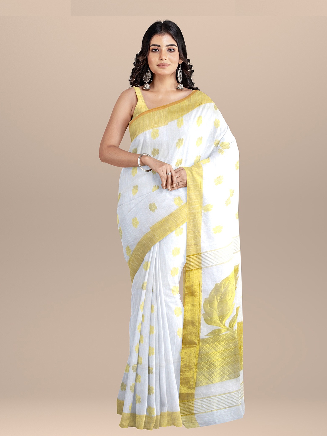 

SARIKA Floral Woven Design Zari Saree, White