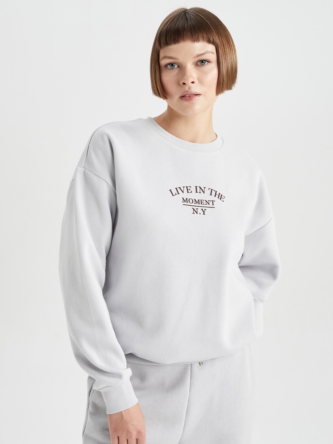 

DeFacto Round Neck Cotton Sweatshirt, White