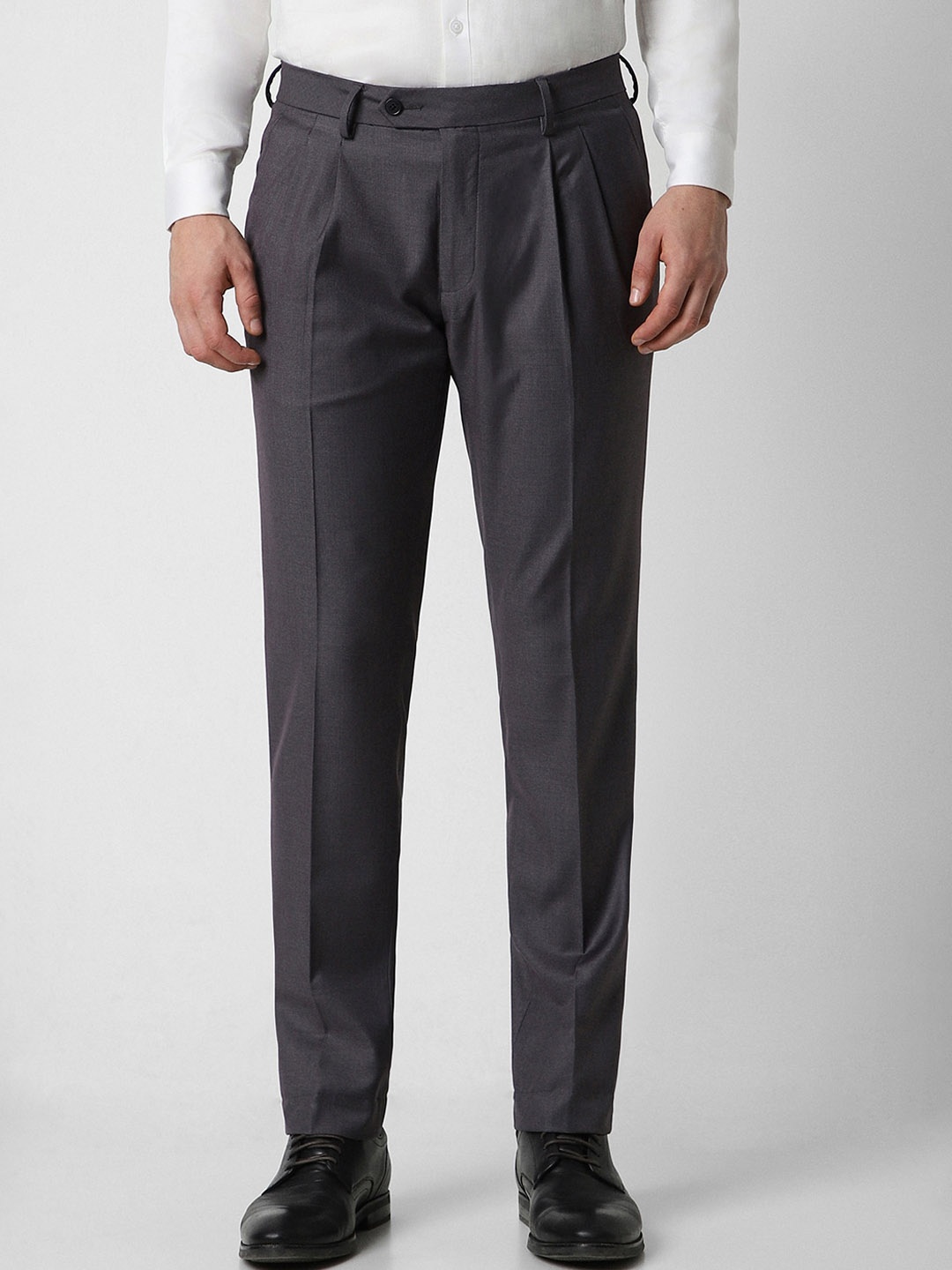 

Van Heusen Men Slim Fit Pleated Formal Trousers, Grey