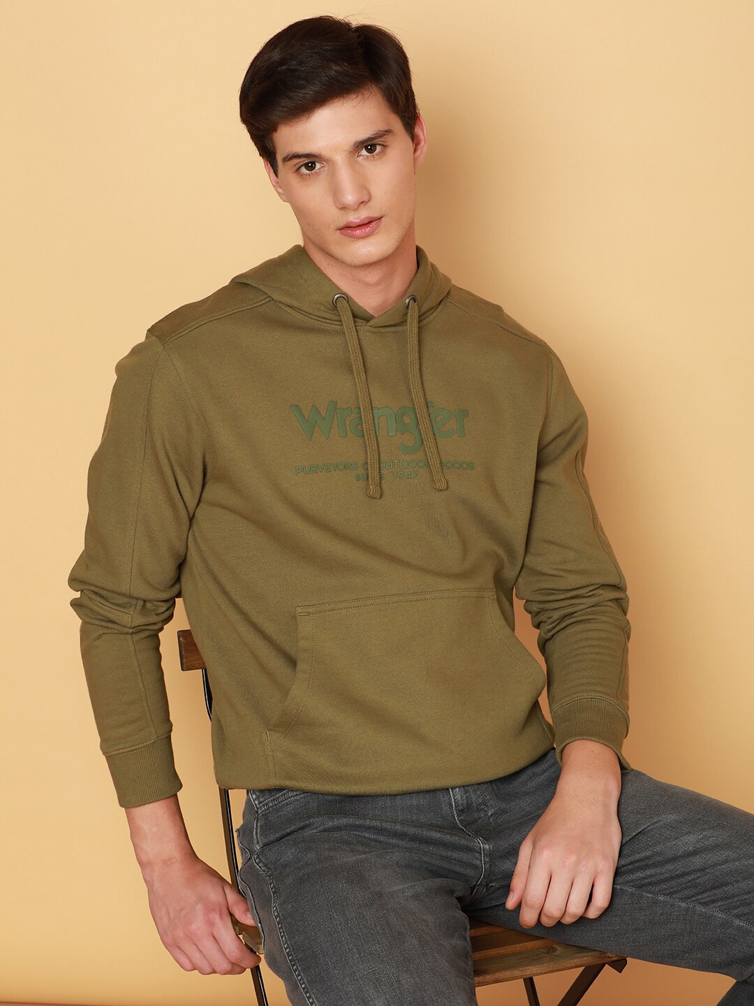 

Wrangler Brand Logo Printed Hooded Cotton Sweatshirt, Olive