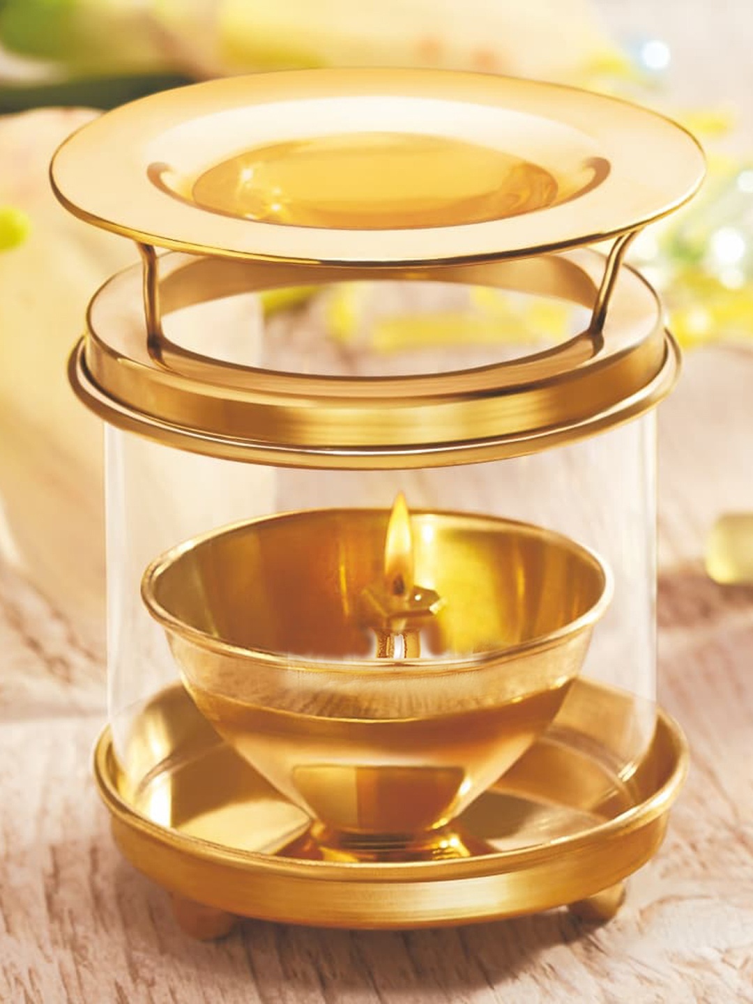 

BOROSIL Diffuser Brass Diya with Glass Chimney, Gold