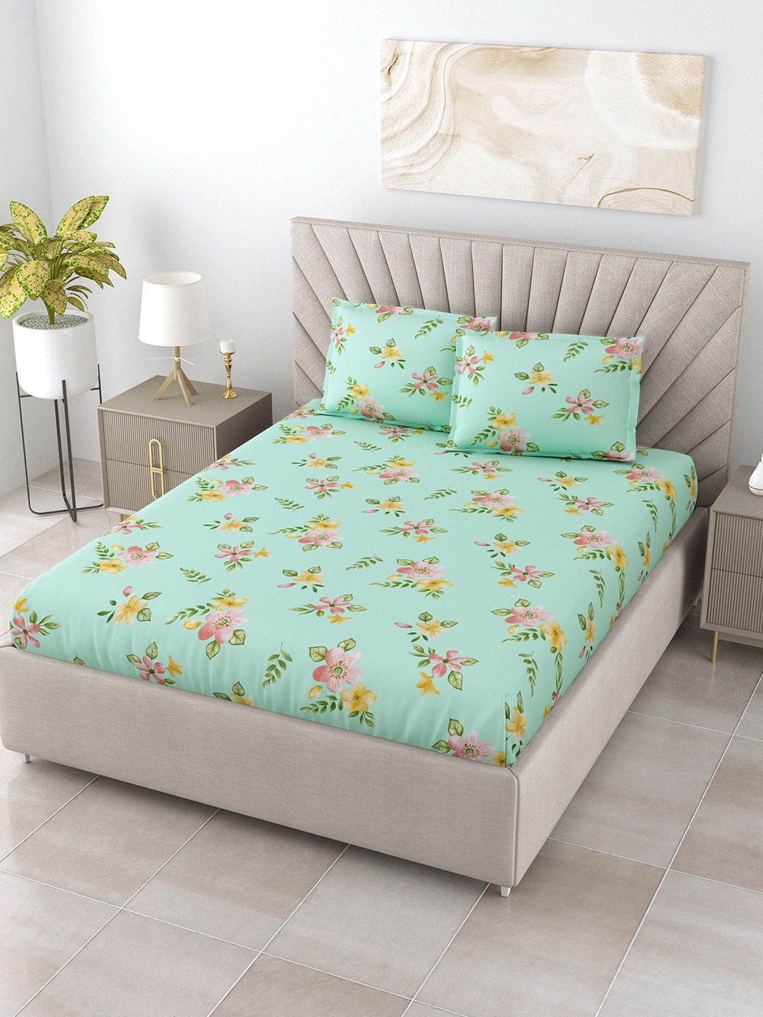 

Salona Bichona Impression Green & Pink Floral 144 TC Queen Bedsheet with 2 Pillow Covers