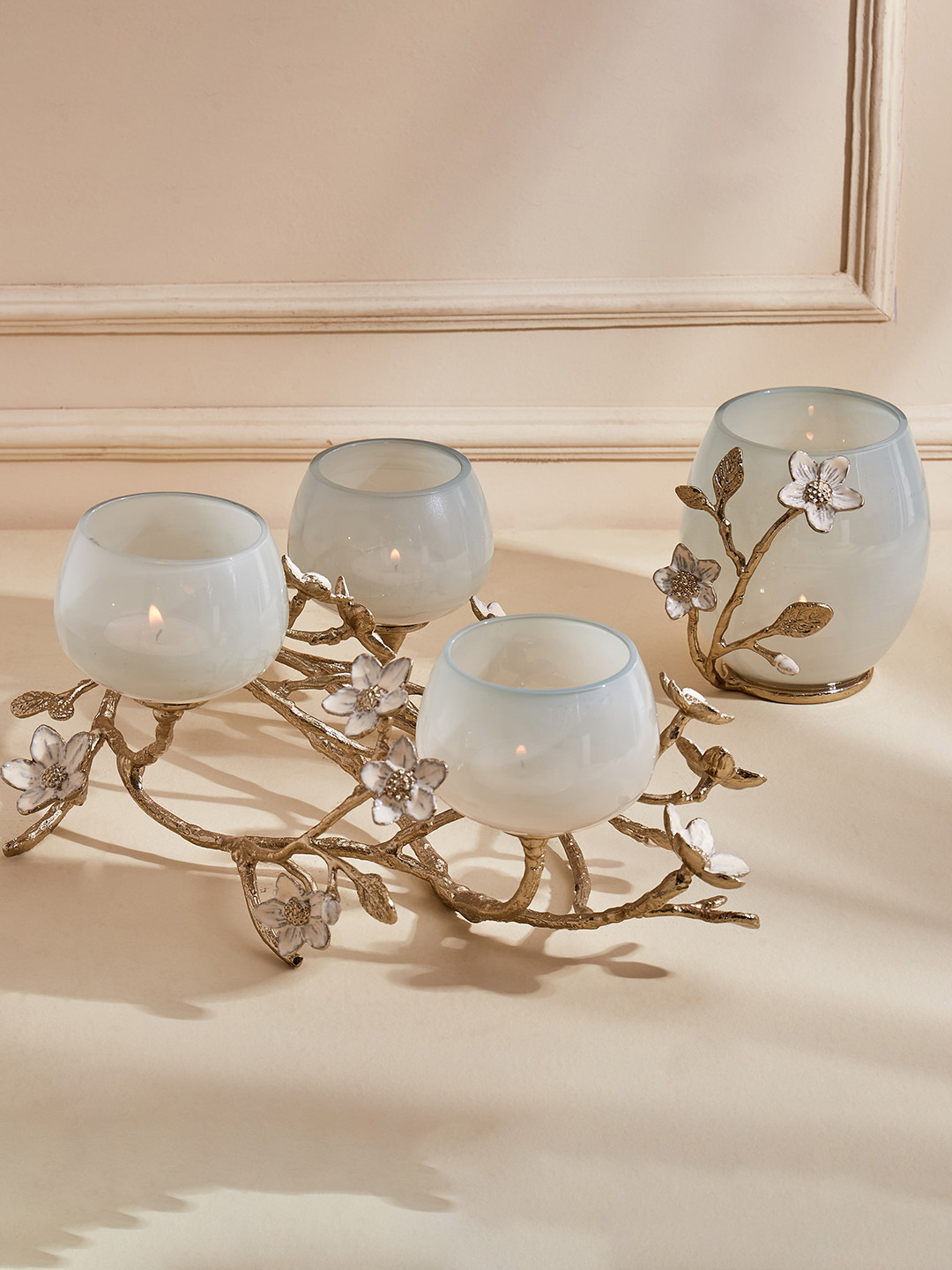 

Home Centre Eternity Vivere Gold Toned Floral Printed Glass T-Light Candle Holders