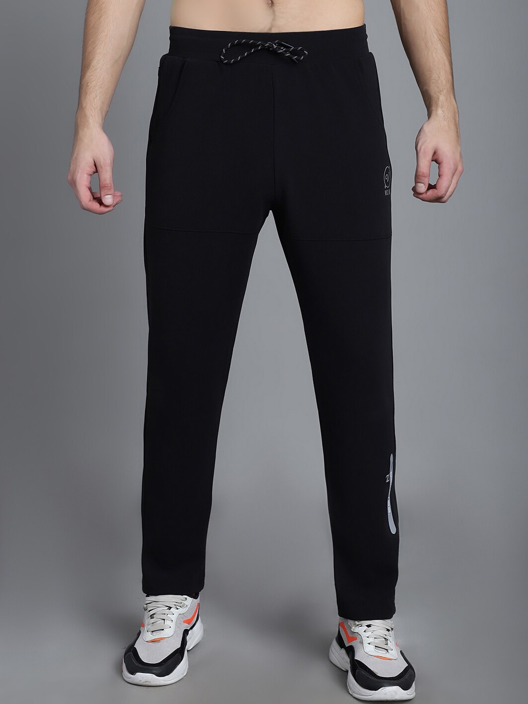 

VENITIAN Men Mid-Rise Sports Track Pants, Black
