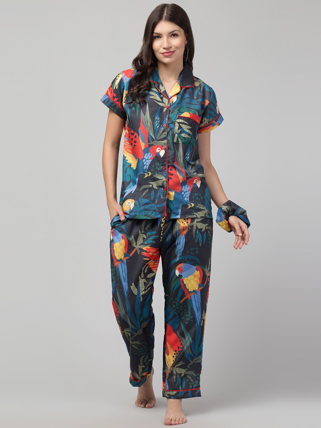 

FFLIRTYGO Conversational Printed Lapel Collar Night Suit, Green