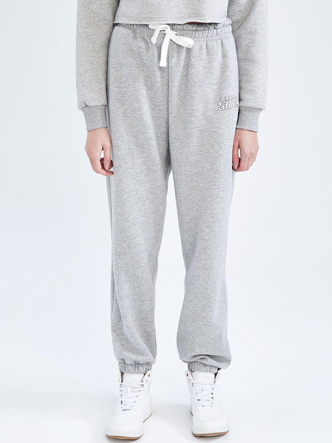 

DeFacto Women Joggers Trousers, Grey