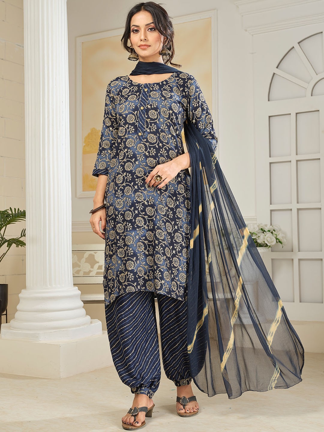 

KALINI Ethnic Motifs Printed Regular Kurta with Salwar & Dupatta, Blue