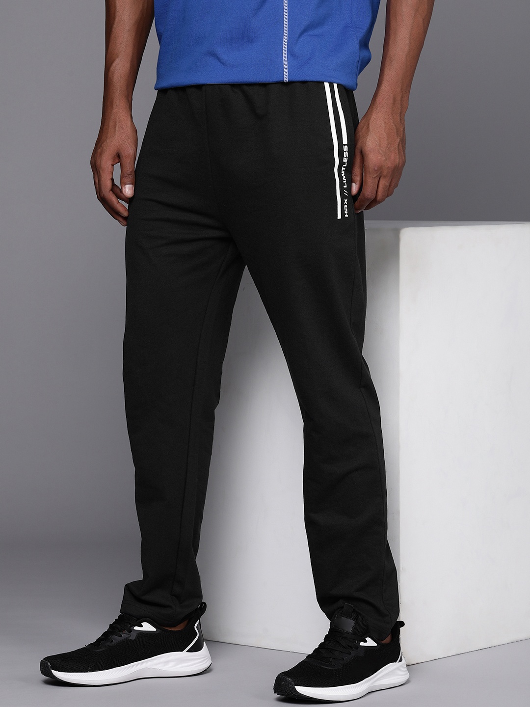

HRX by Hrithik Roshan Men Typography Print Sports Track Pants, Black