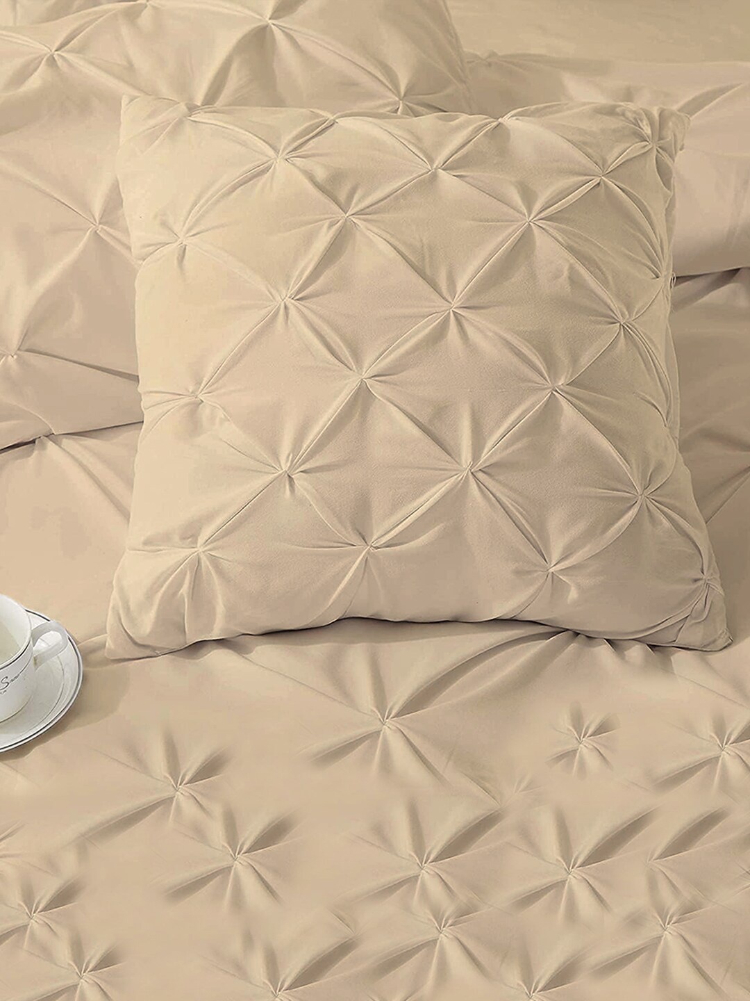 

THE WHITE MOSS 5 Pcs Taupe Pleated Square Cushion Covers
