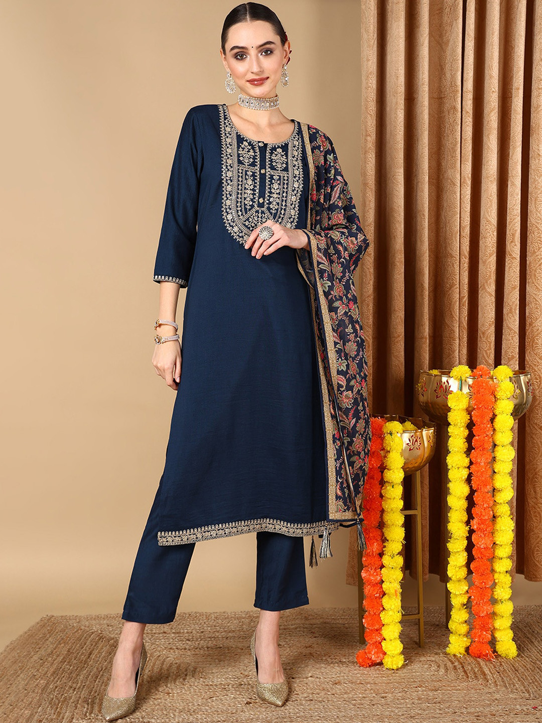 

AHIKA Navy Blue Ethnic Motifs Yoke Design Sequinned Straight Kurta & Trousers With Dupatta