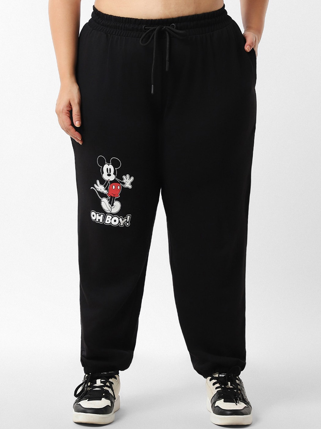 

Bewakoof Plus Mickey Mouse Printed Cotton Oversized Jogger, Black