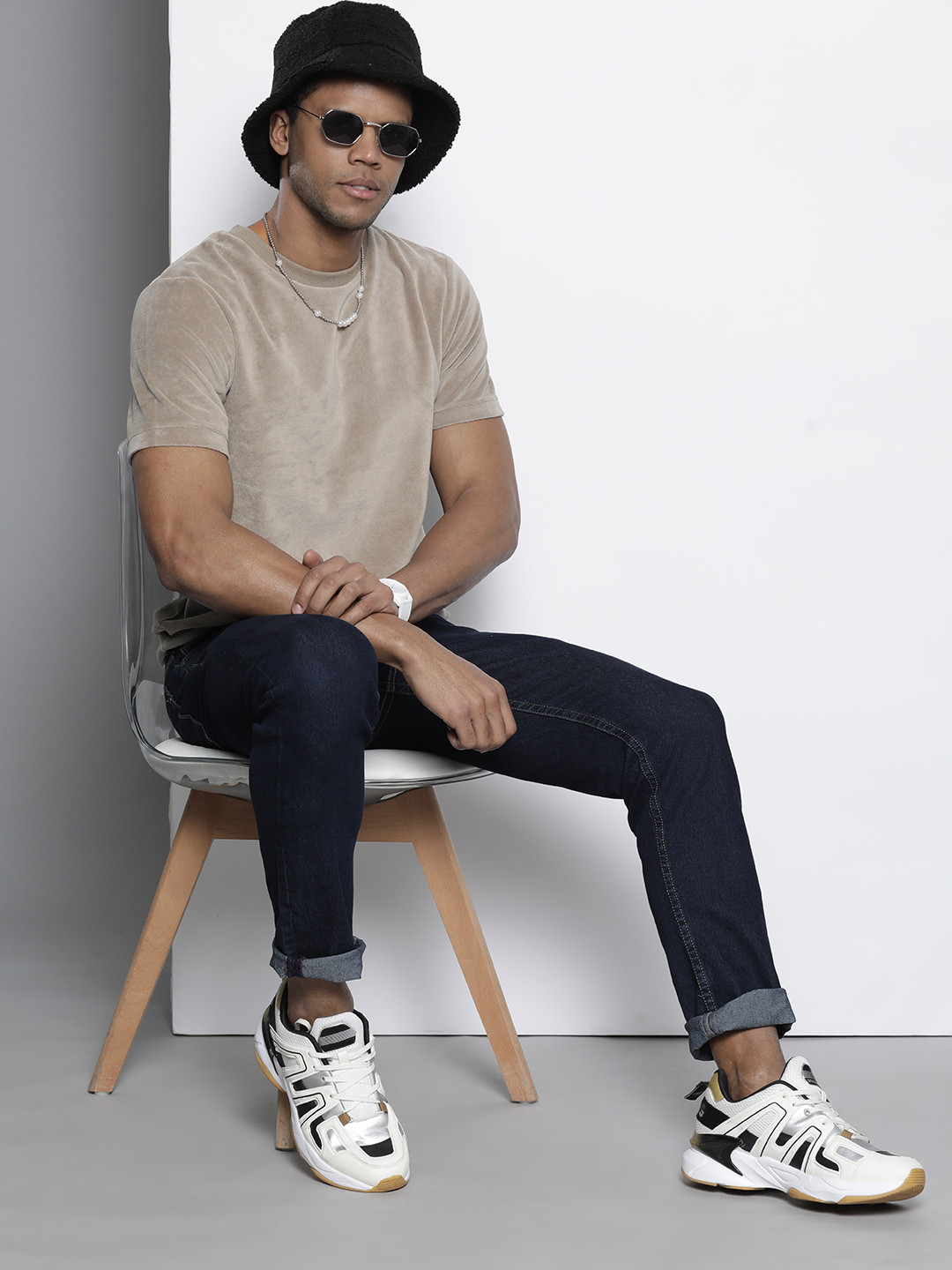

boohooMAN Slim Fit Velour T-shirt, Beige