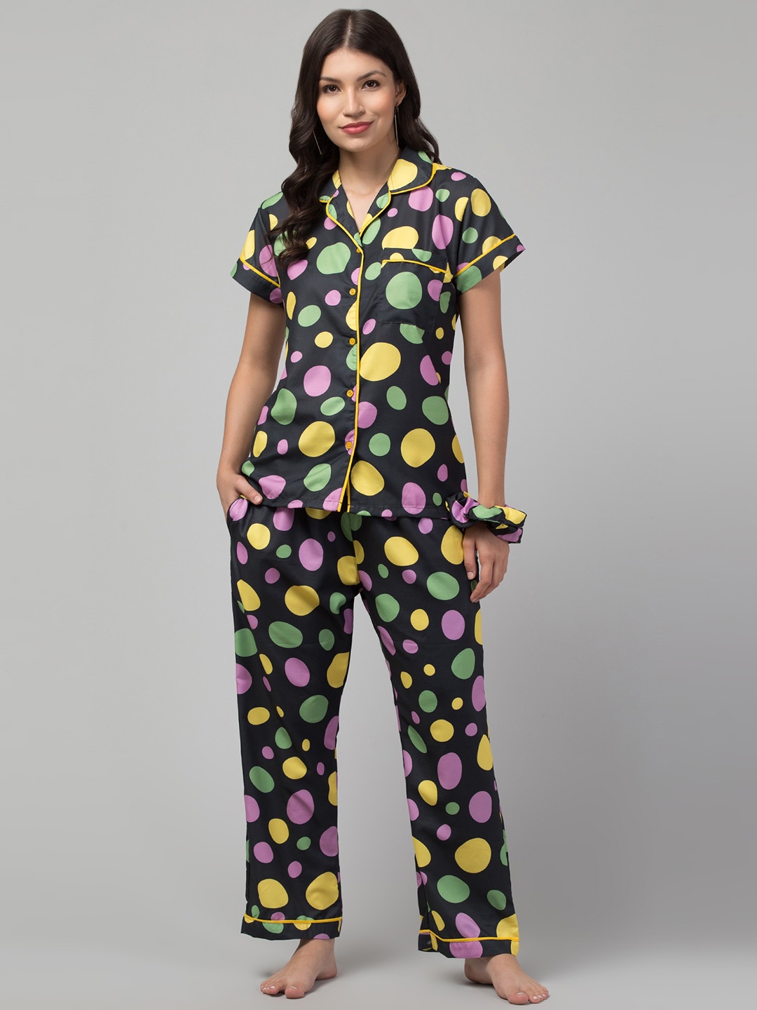 

FFLIRTYGO Polka Dots Printed Lapel Collar Shirt With Pyjamas, Black