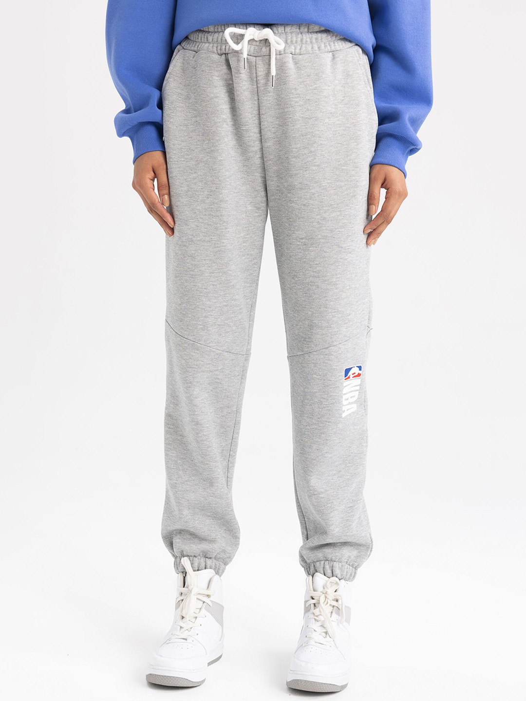 

DeFacto Women Joggers Trousers, Grey
