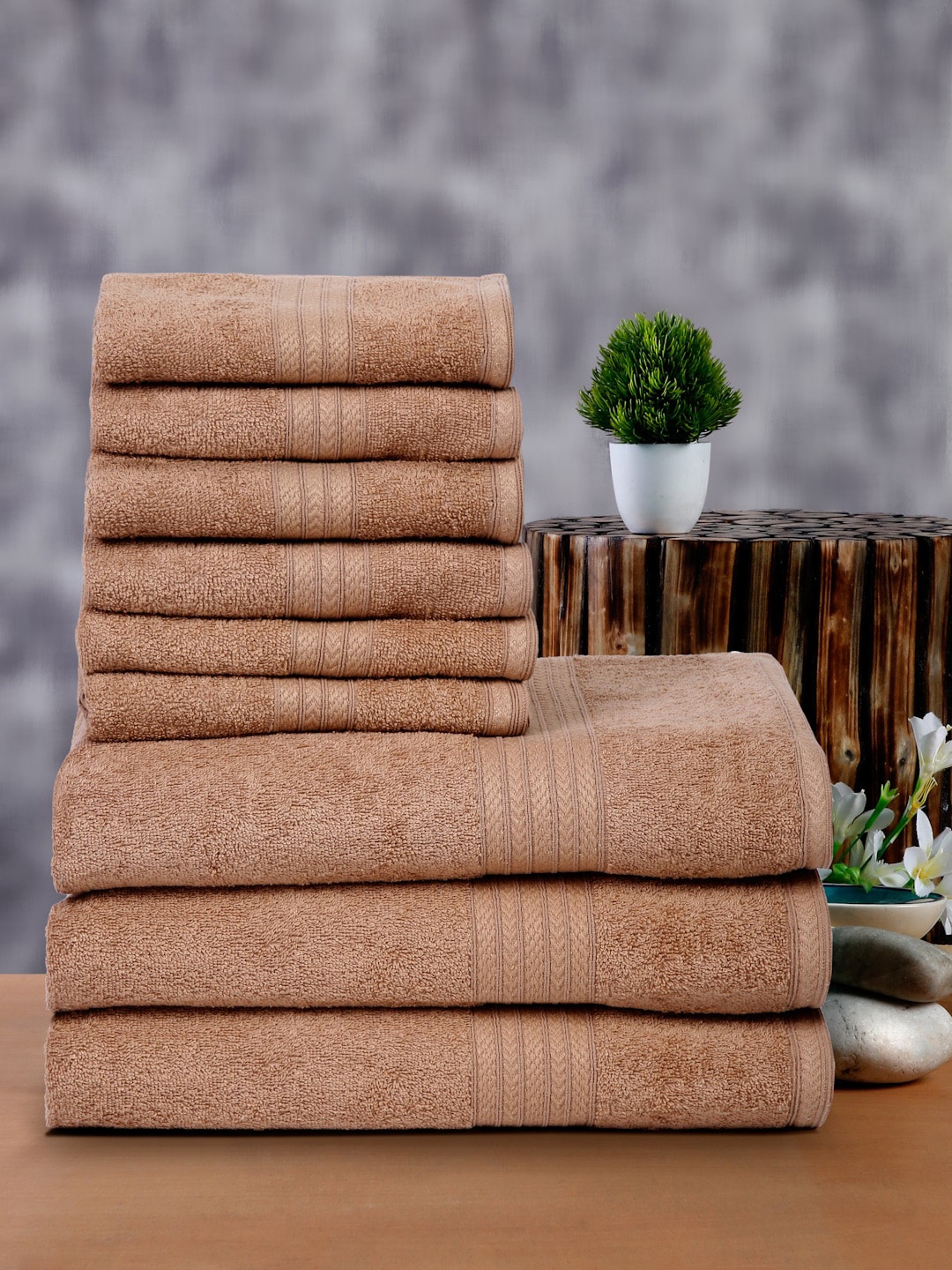 

Naksh Beige 9 Pieces Cotton 450 GSM Towel Set