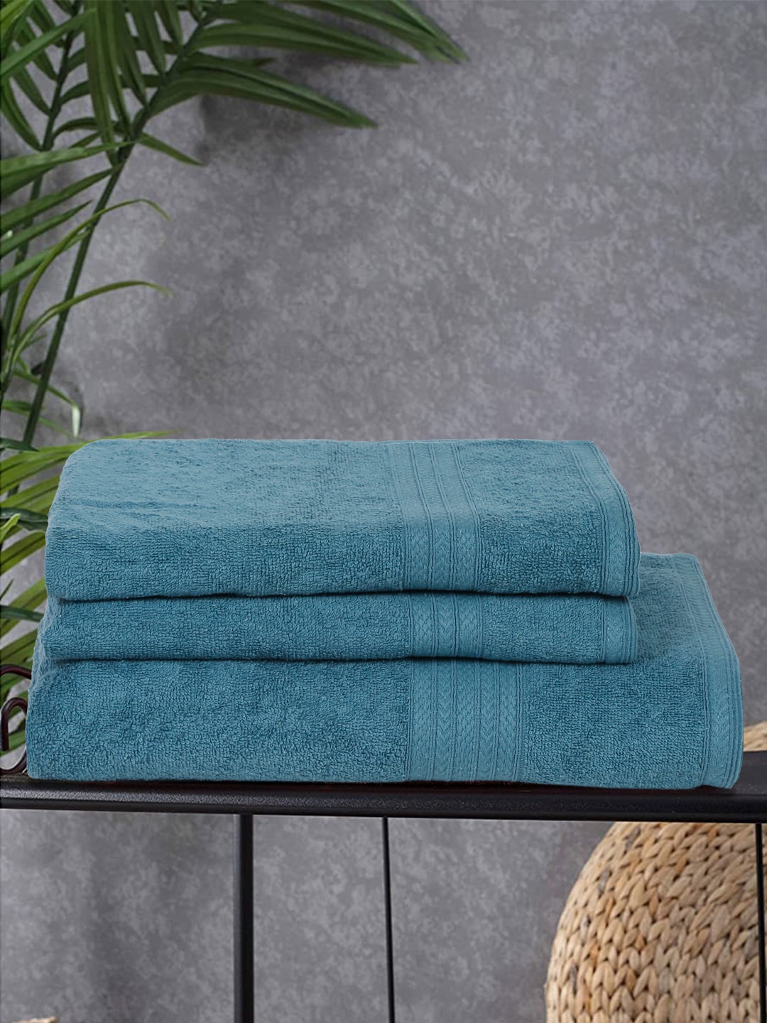 

Naksh Green 3 Pieces 450 GSM Cotton Super Absorbent Towel Set