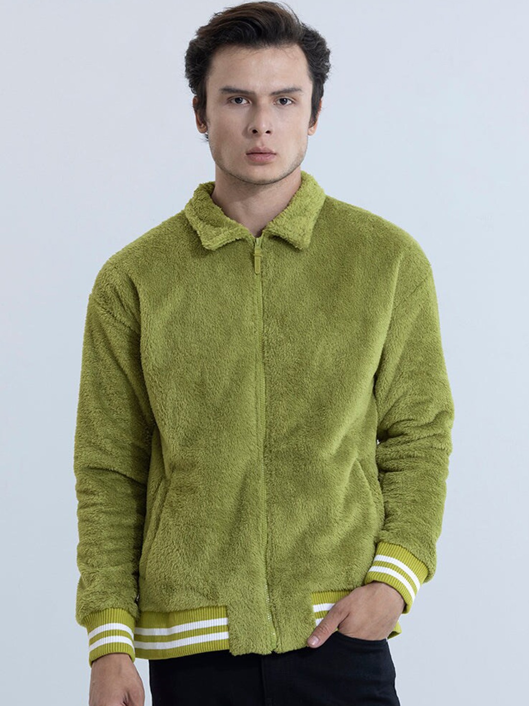 

Snitch Green Spread Collar Pure Cotton Tailored Jacket