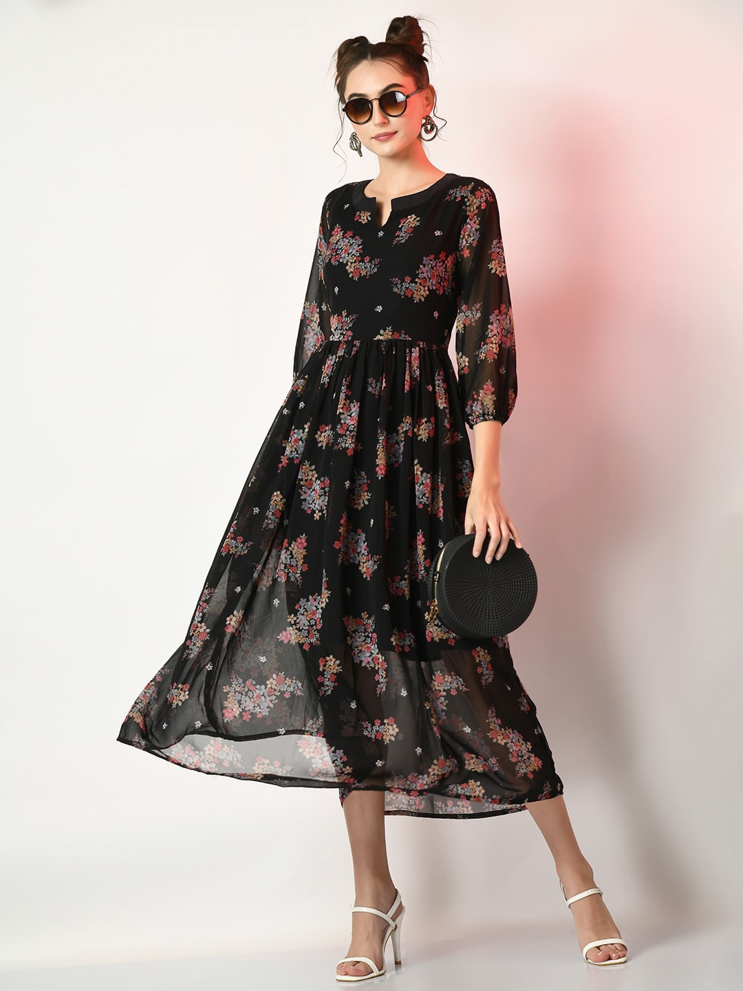 

DressBerry Black Floral Printed Puff Sleeve Fit & Flare Midi Dress